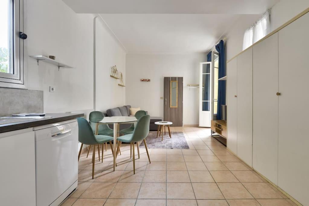 Superbe Studio Vieux Nice 1 Min A Pied De La Plage Exterior foto